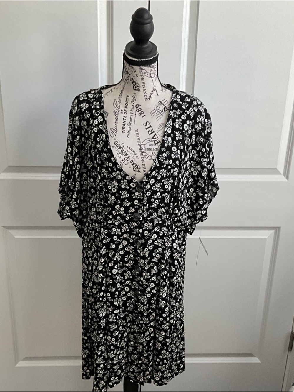 bp Black and White Floral Wrap Dress